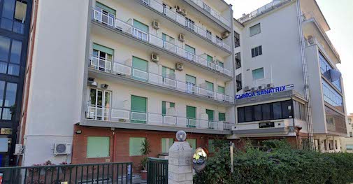 Clinica "Sanatrix" di Napoli